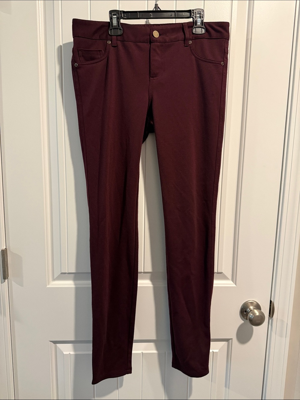 New York & Company Skinny Jeans - Wine